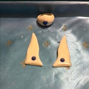 Cream and Blue Jewelry Set